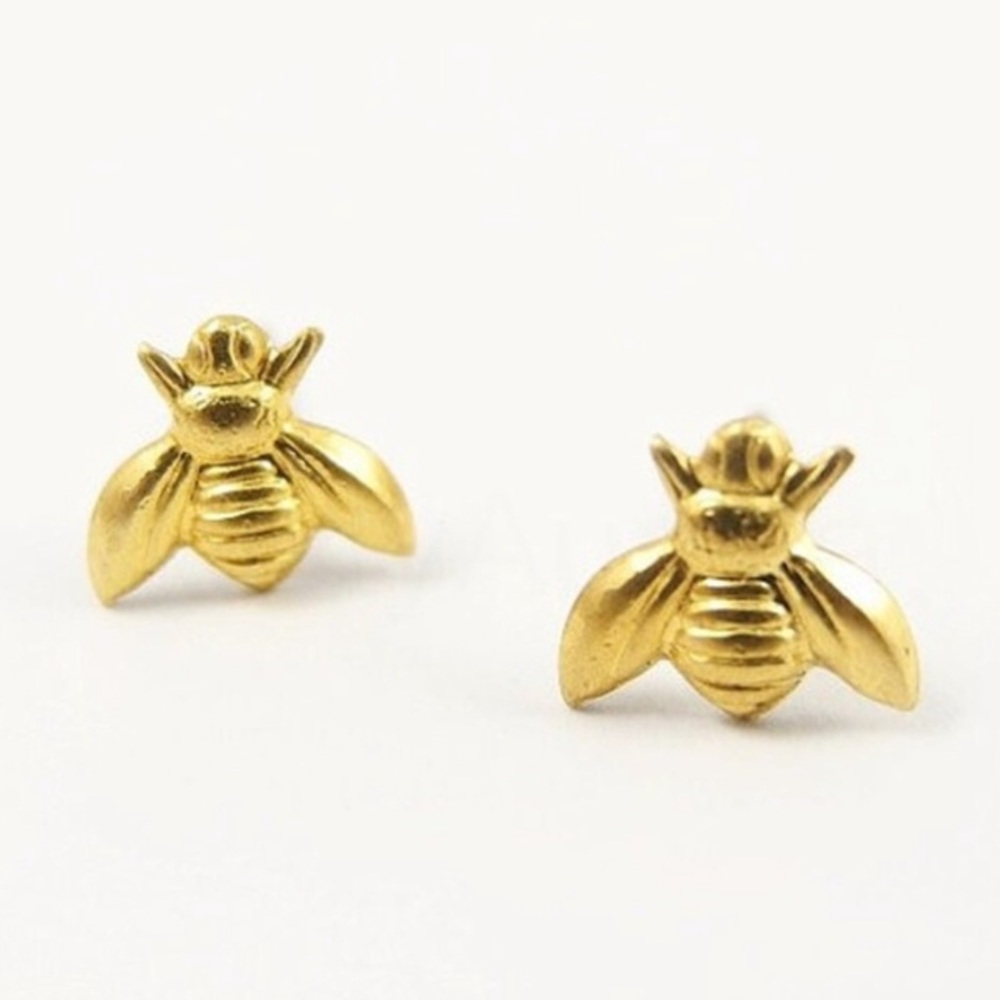🐝 Gold Bumble Bee Stud Earrings 🐝